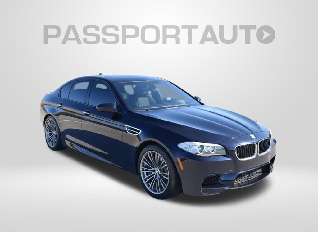 Used 2013 BMW M5 image 26