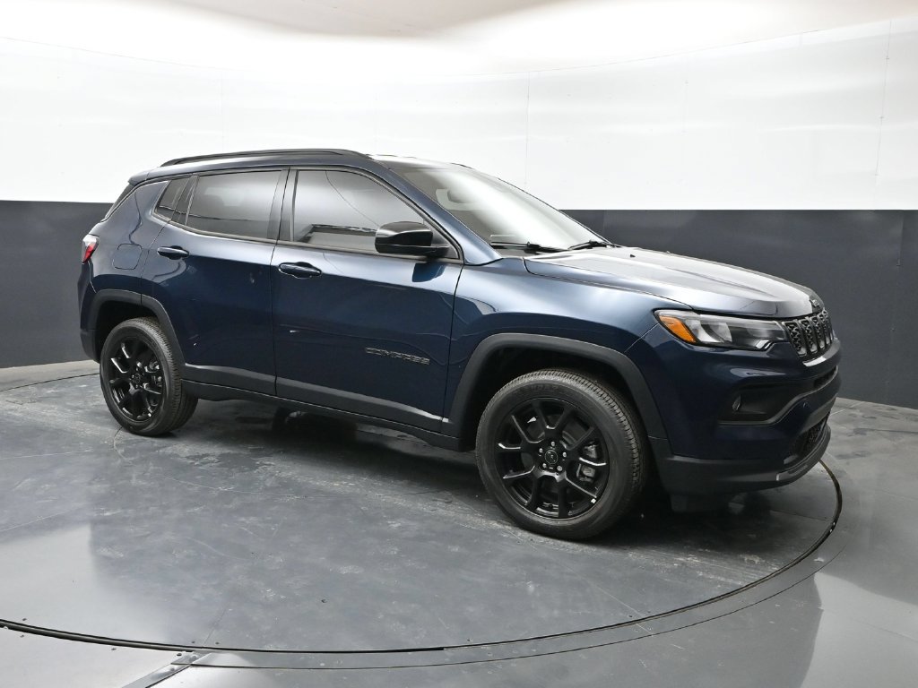 New 2026 Jeep Compass Latitude AWD/4WD image 29