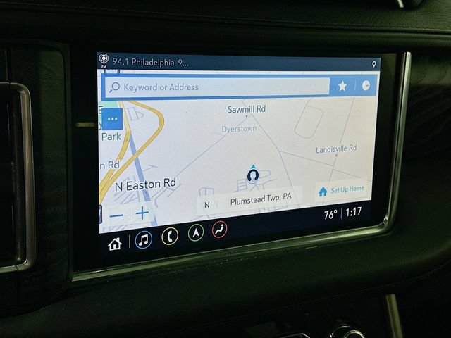 Used 2021 GMC Yukon Denali w/ Denali Premium Package AWD/4WD image 17