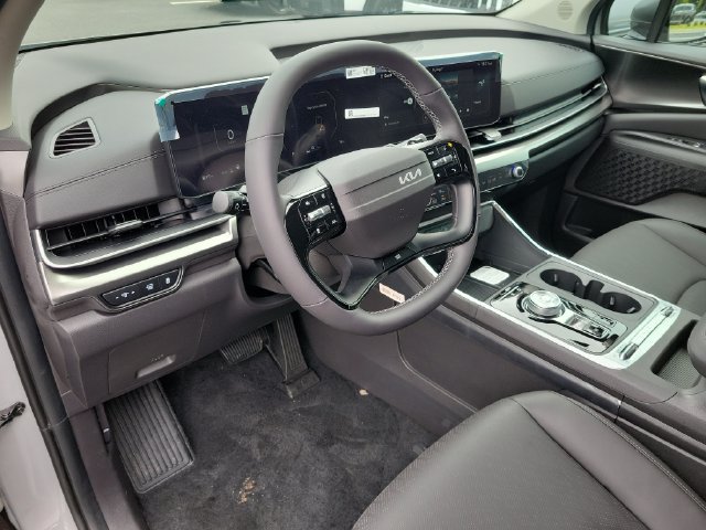 New 2027 Kia Carnival SX w/ Dark Edition Package FWD image 26