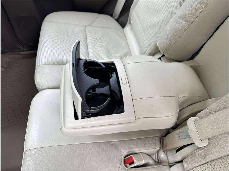 Used 2016 Lexus GX 460 w/ Premium Package AWD/4WD image 18