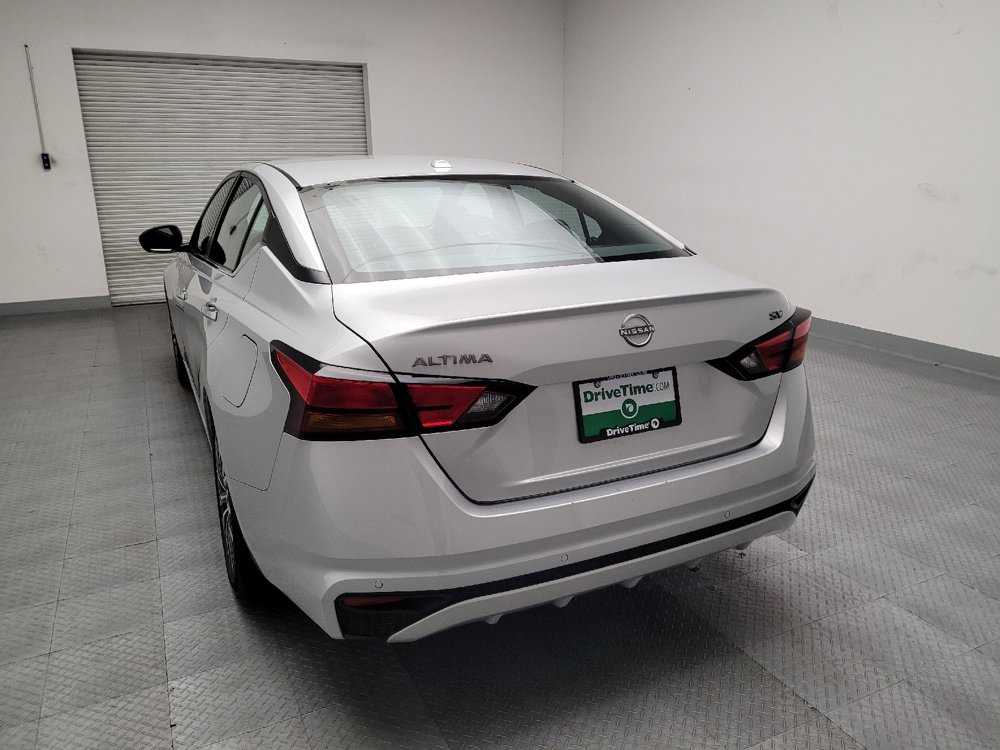 Used 2024 Nissan Altima 2.5 SV image 6