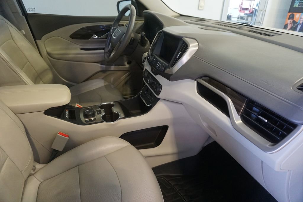 Used 2019 GMC Terrain Denali w/ Advanced Safety Package AWD/4WD image 28