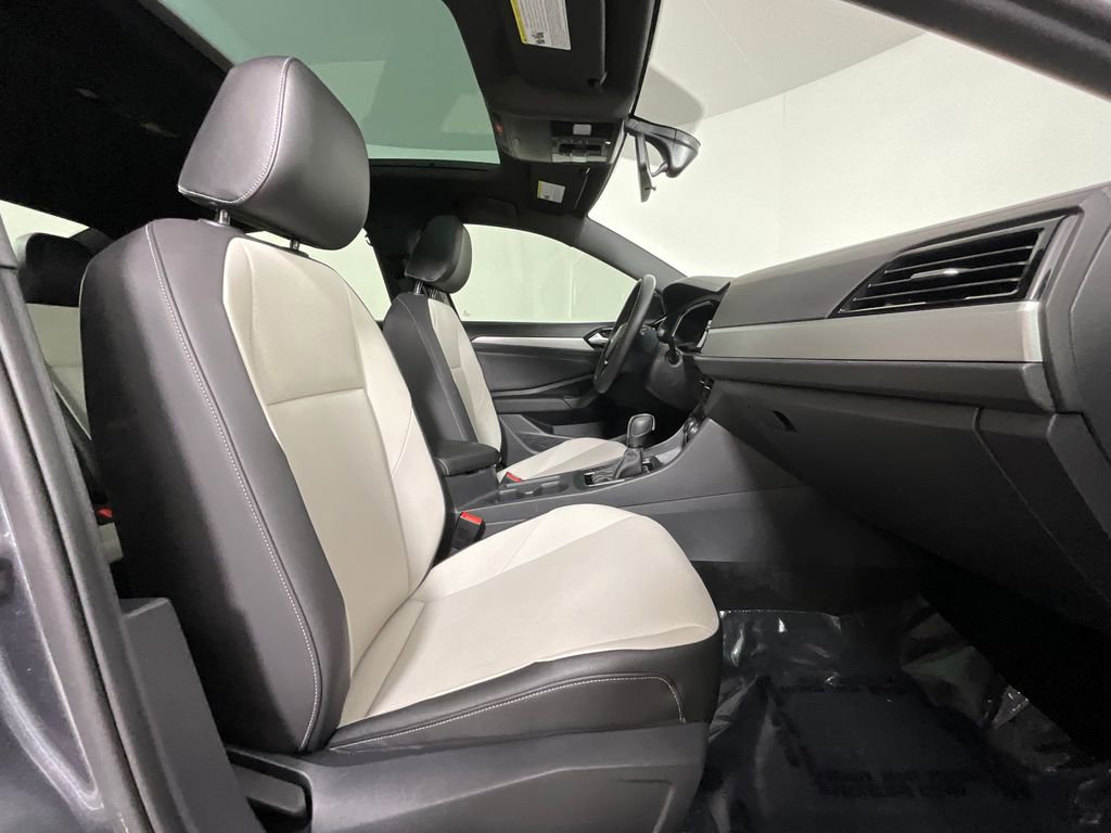 Used 2021 Volkswagen Jetta R-Line image 20