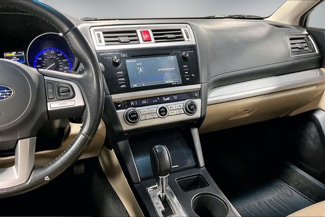 Used 2015 Subaru Outback 2.5i Premium image 10
