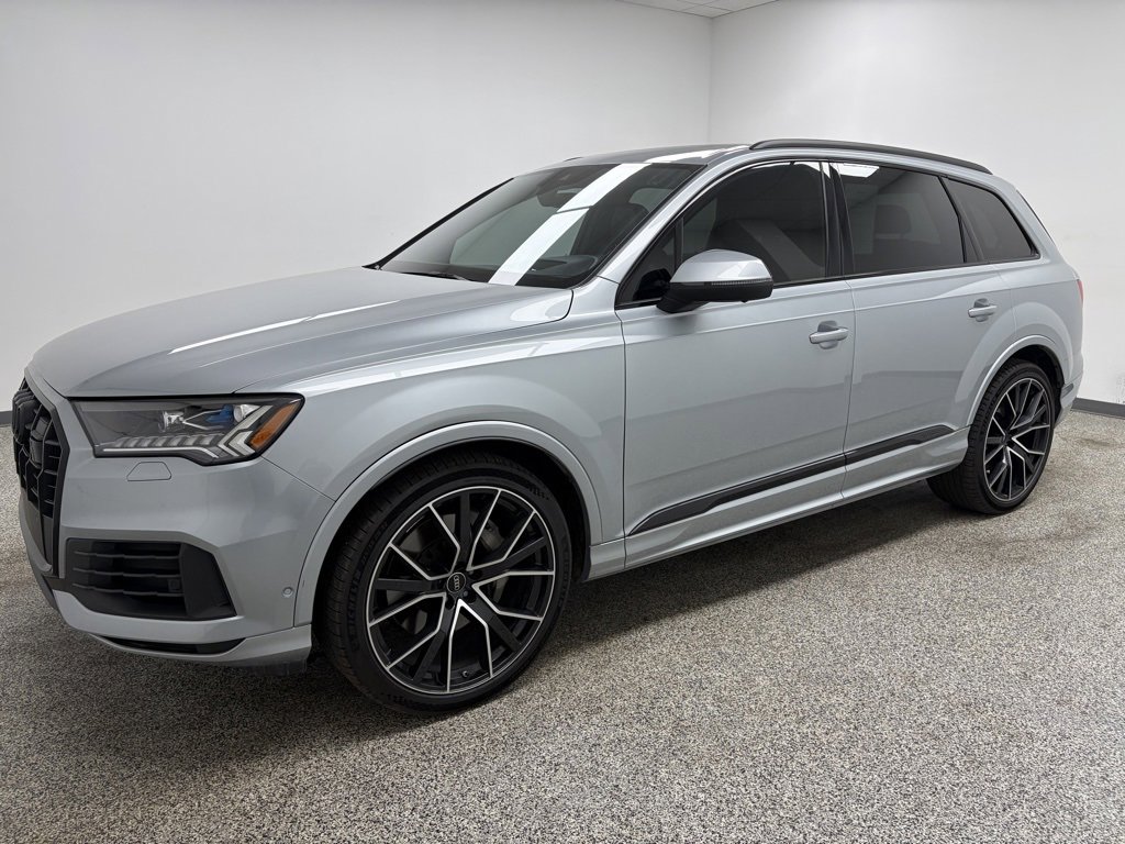 Used 2023 Audi Q7 3.0T Prestige w/ Prestige Package image 3