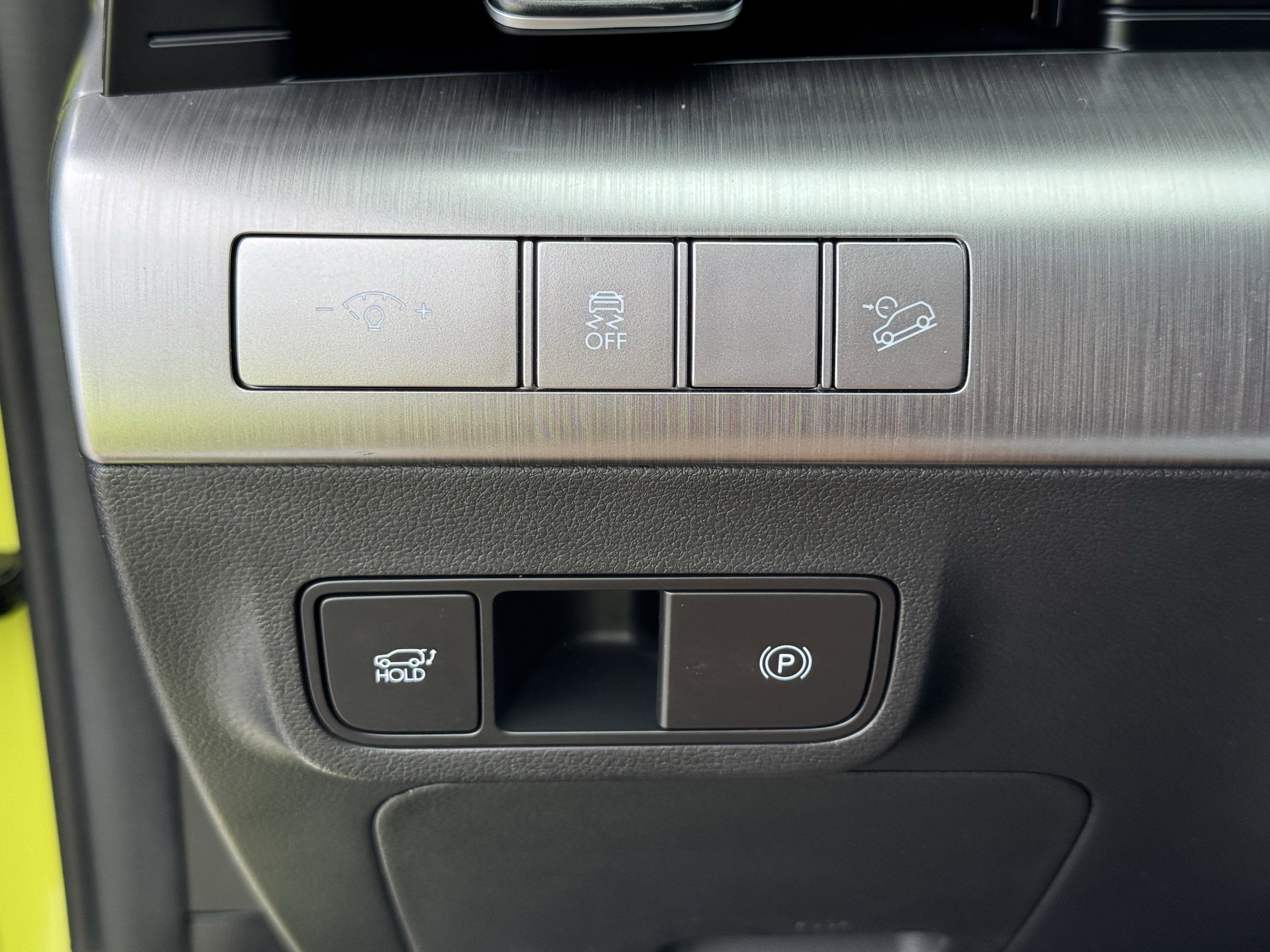 Used 2024 Hyundai Kona Limited FWD image 26