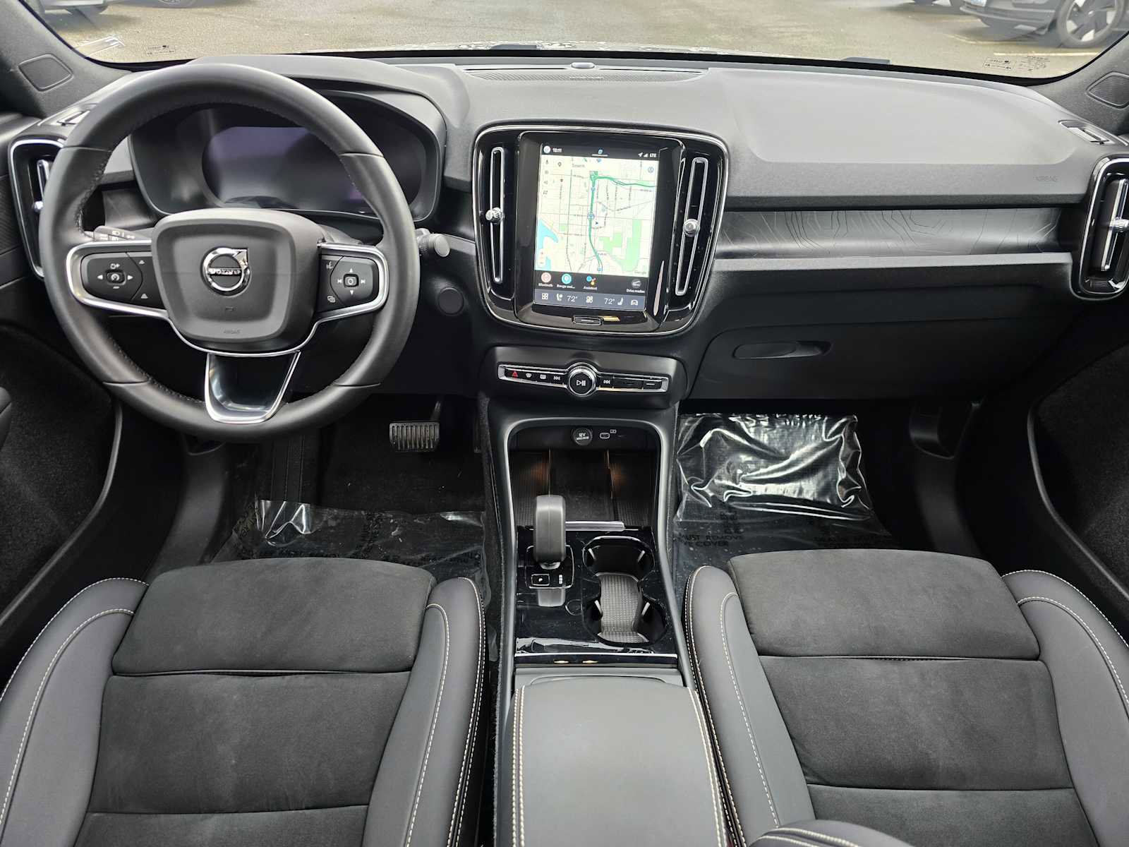 Certified 2023 Volvo C40 P8 Recharge Ultimate image 20