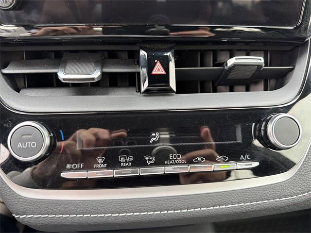 Used 2023 Toyota Corolla SE image 29