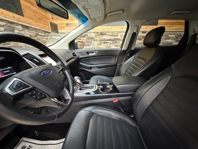 Used 2017 Ford Edge SEL w/ Equipment Group 201A AWD/4WD image 13