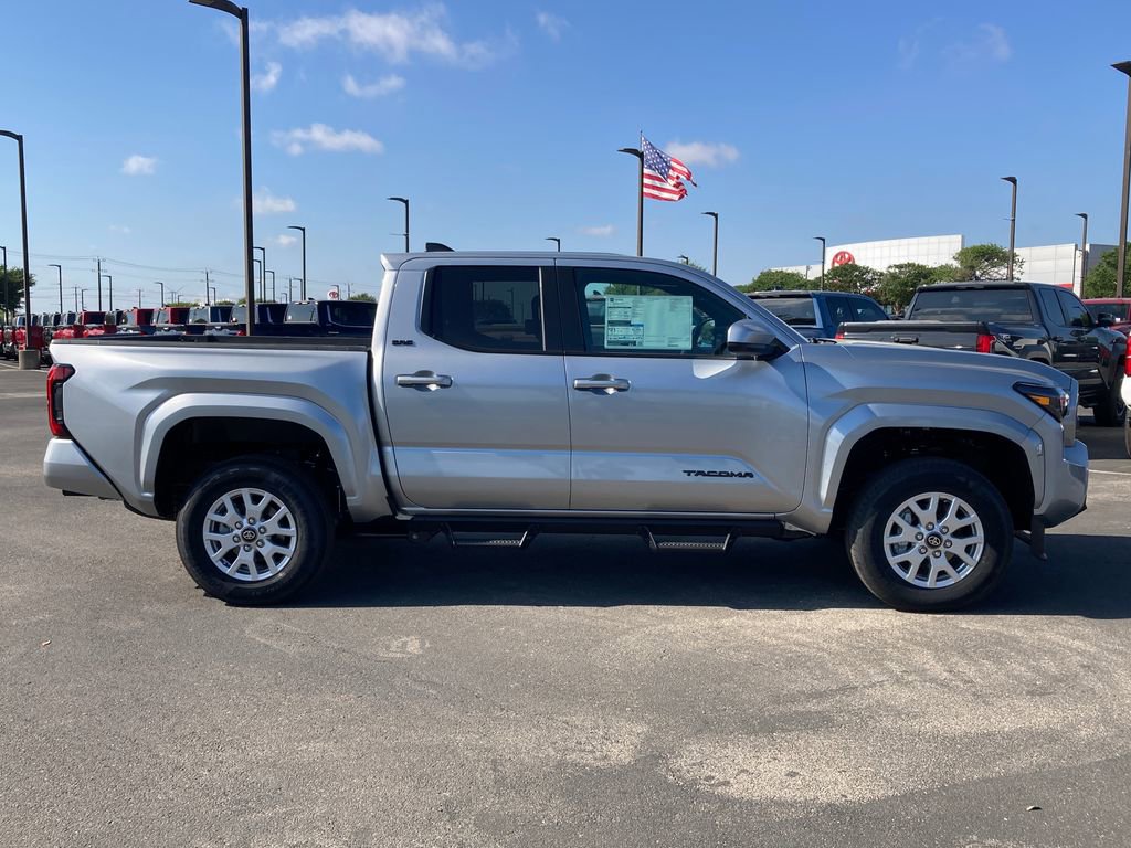 New 2026 Toyota Tacoma SR5 AWD/4WD image 4