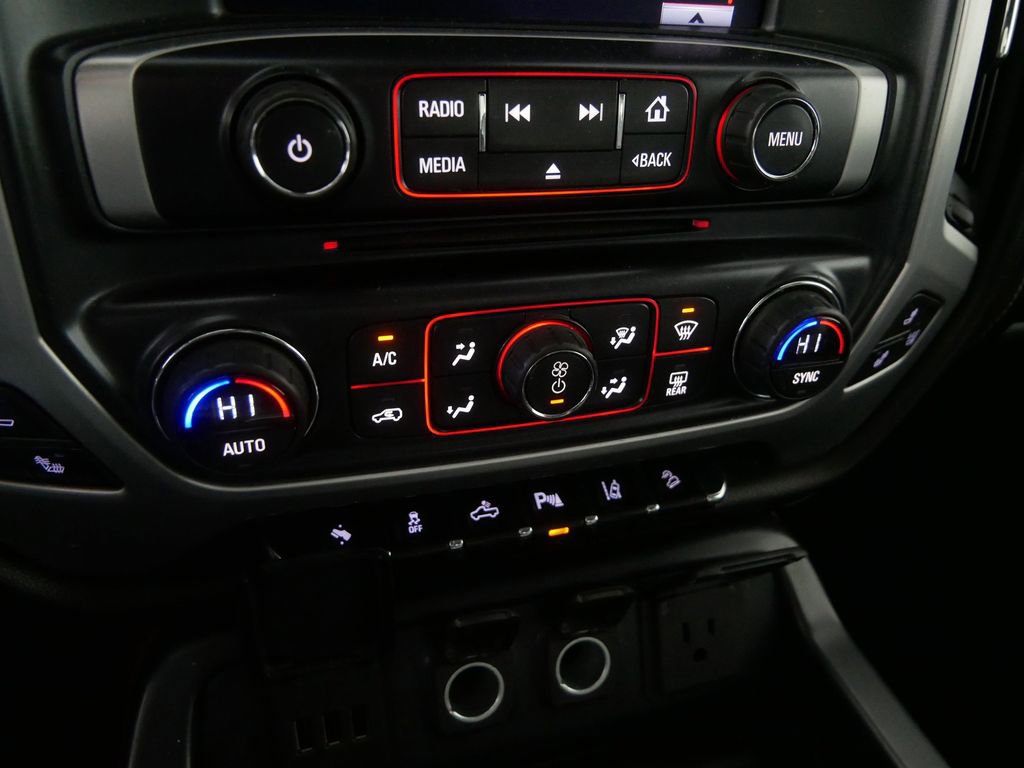 Used 2014 GMC Sierra 1500 SLT w/ SLT Crew Cab Value Package image 26