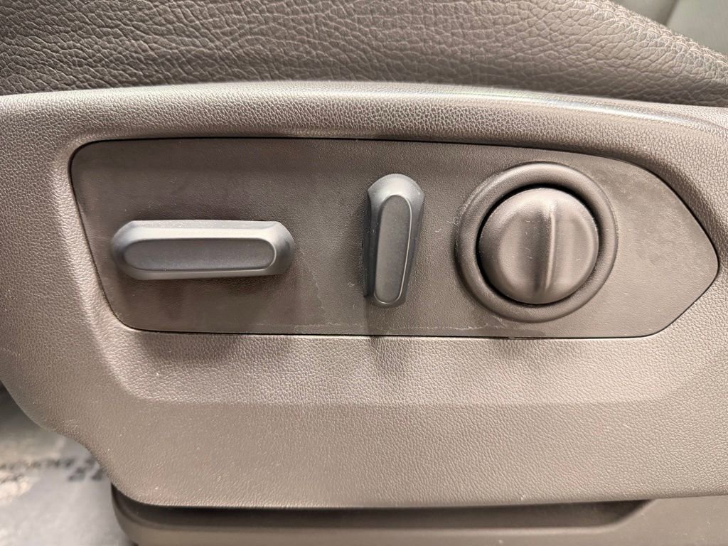 Used 2023 GMC Sierra 2500 Denali image 32