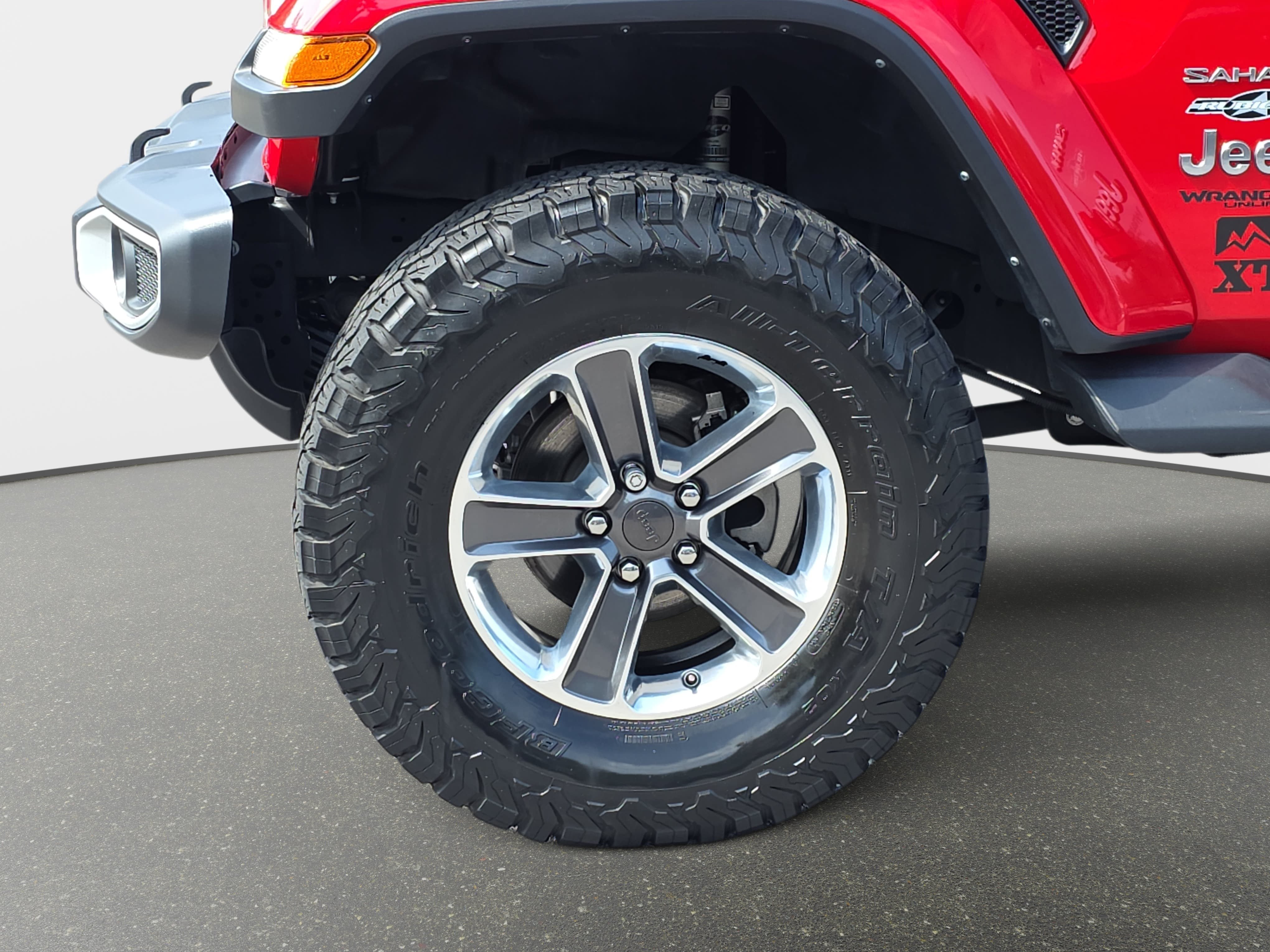 Used 2021 Jeep Wrangler Unlimited Sahara AWD/4WD image 29