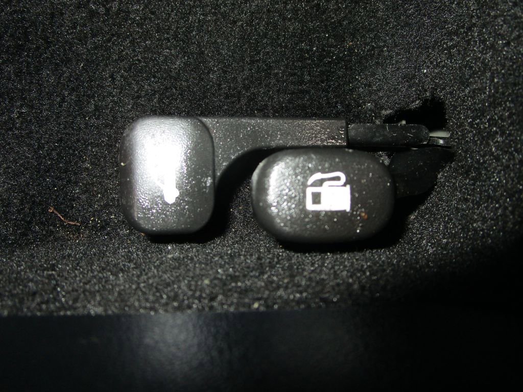 Used 2025 Kia K4 EX image 18