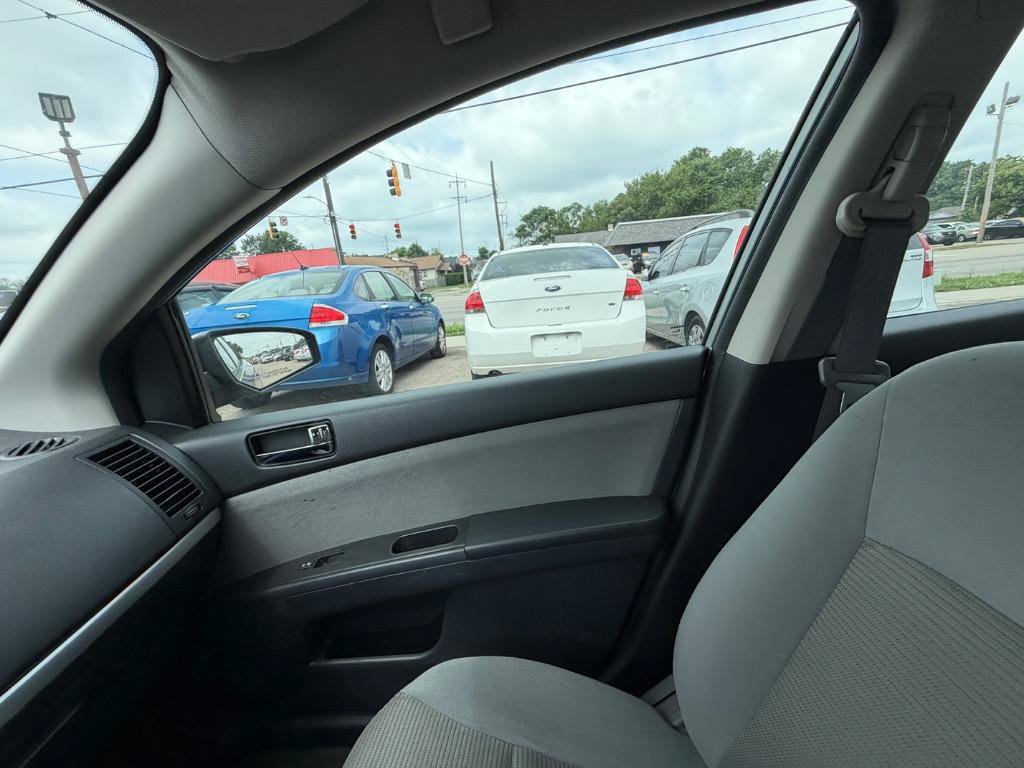 Used 2012 Nissan Sentra 2.0 S FWD image 18