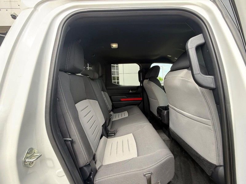 Used 2024 Toyota Tacoma TRD Off-Road w/ TRD Off Road Upgrade Package AWD/4WD image 11