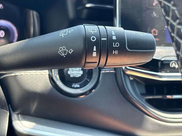 Used 2022 Jeep Compass High Altitude AWD/4WD image 28
