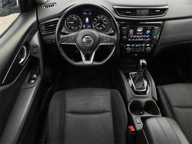 Used 2020 Nissan Rogue SV image 13