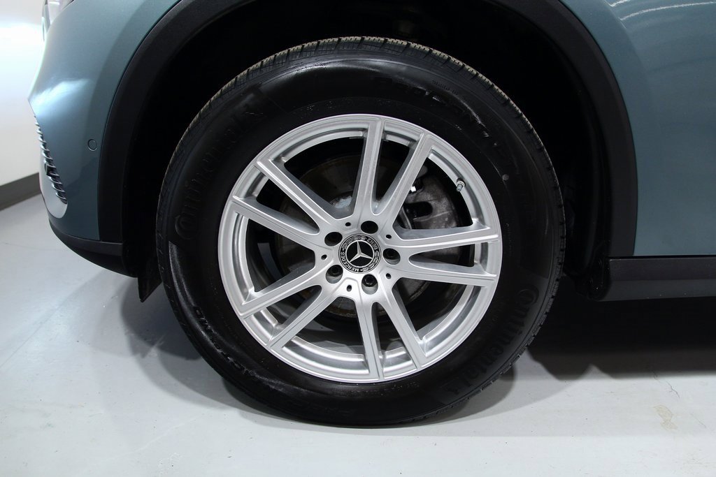 Used 2025 Mercedes-Benz GLC 300 GLC 300 image 17