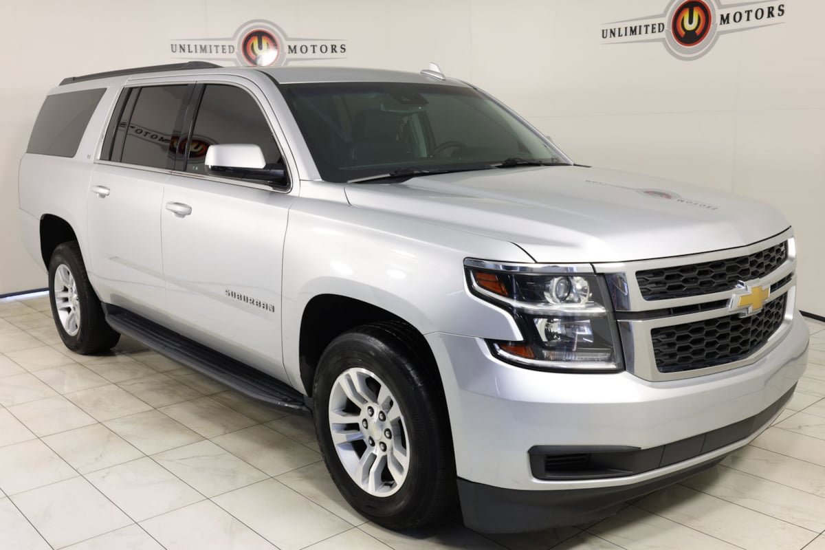 Used 2019 Chevrolet Suburban LT AWD/4WD image 39