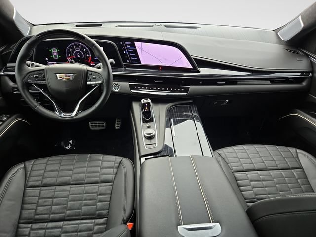 Certified 2024 Cadillac Escalade ESV V AWD/4WD image 9