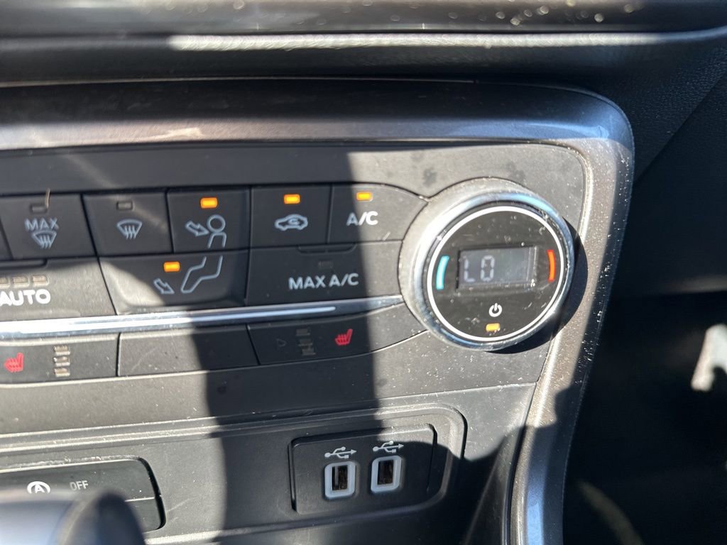 Used 2019 Ford EcoSport SE image 18