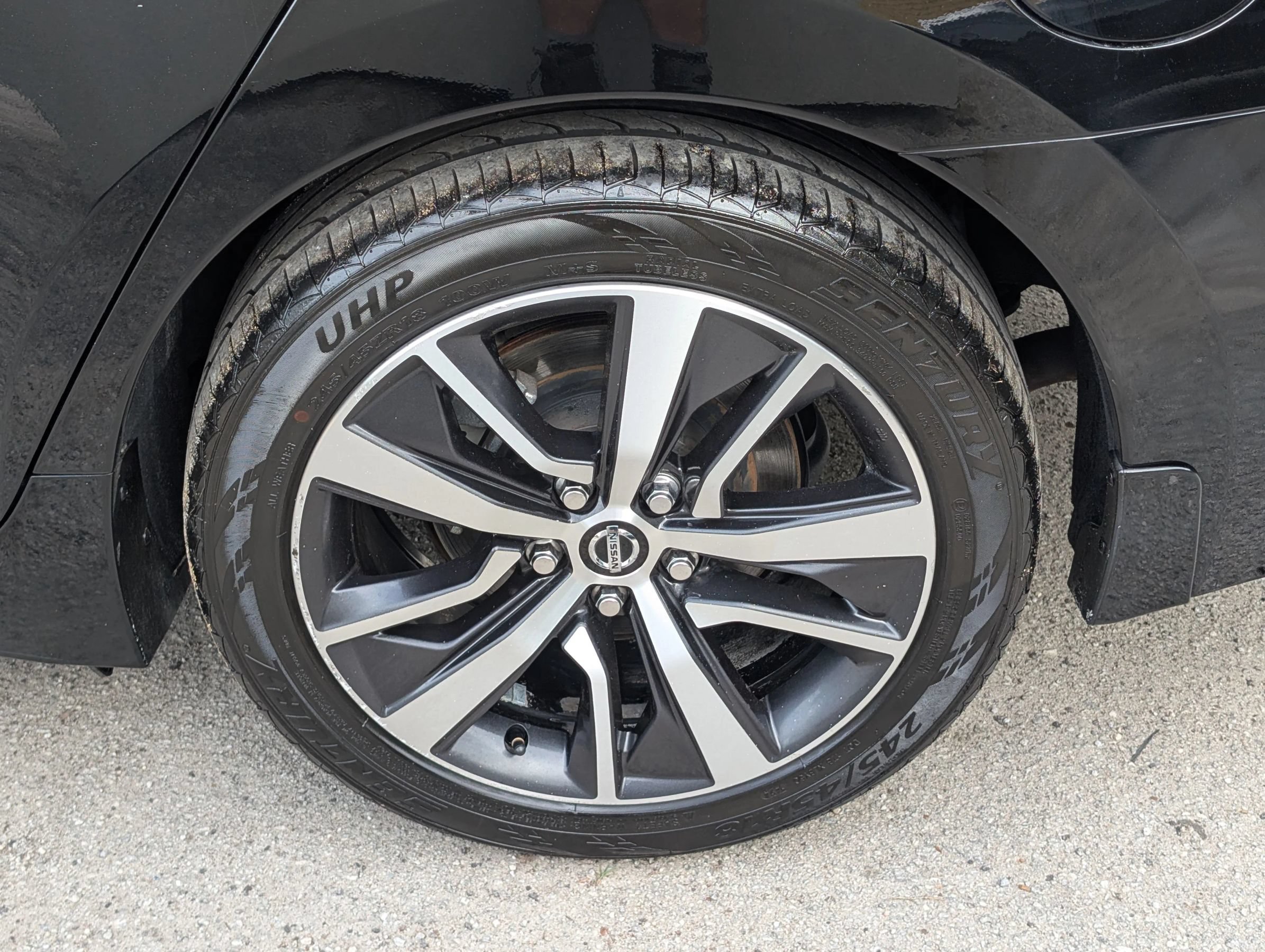 Used 2020 Nissan Maxima 3.5 SV w/ Floor Mat Group FWD image 8