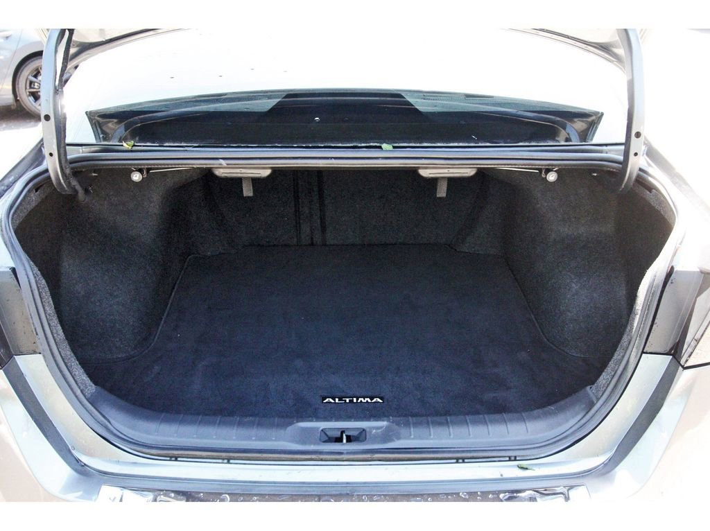 Used 2022 Nissan Altima 2.5 SV image 6