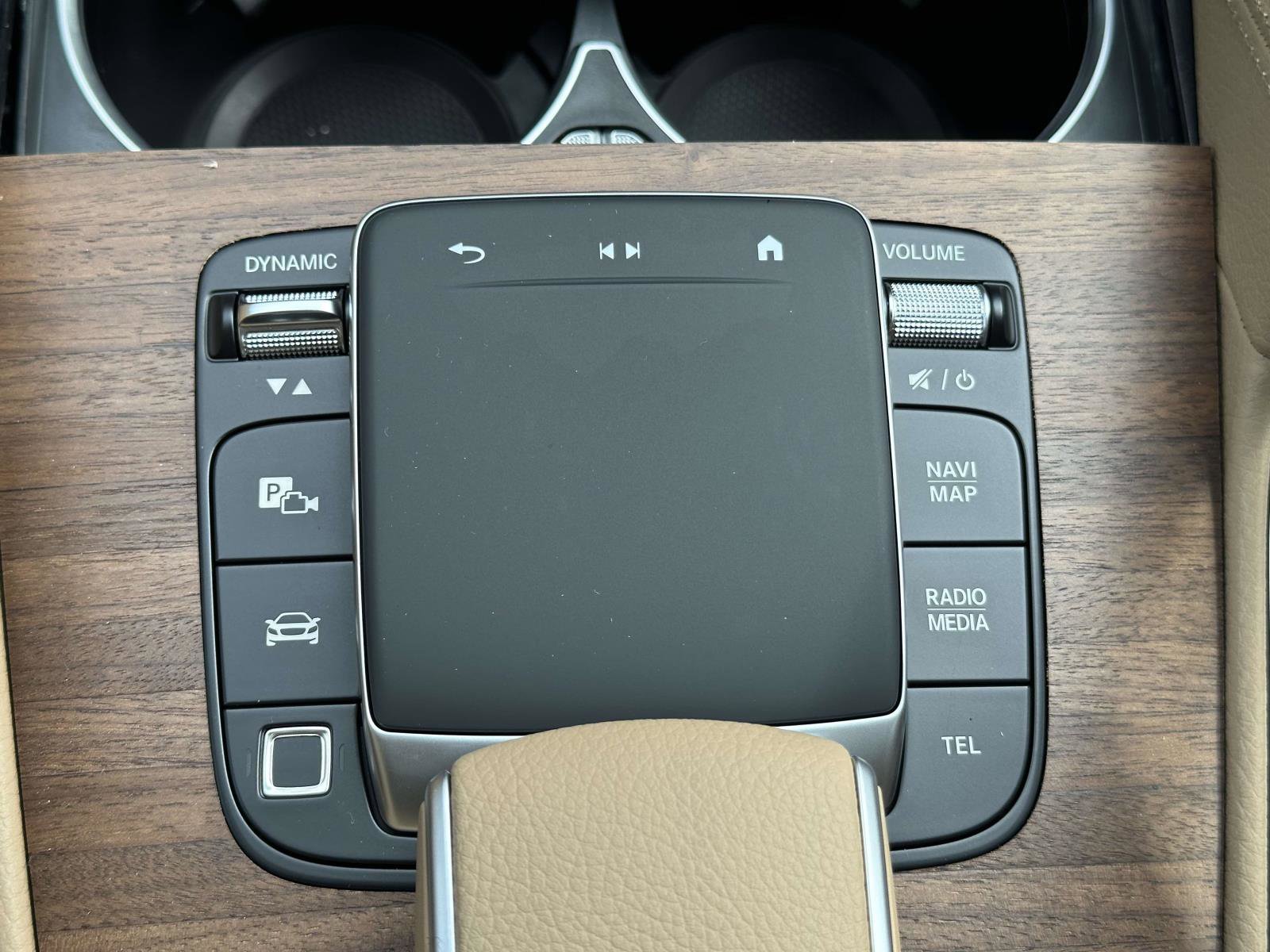 New 2026 Mercedes-Benz GLS 450 4MATIC image 23