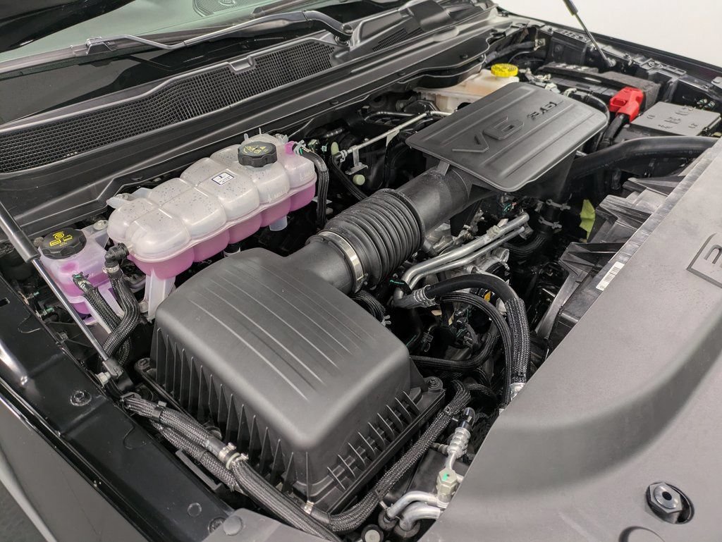 Used 2025 RAM 1500 Big Horn AWD/4WD image 33