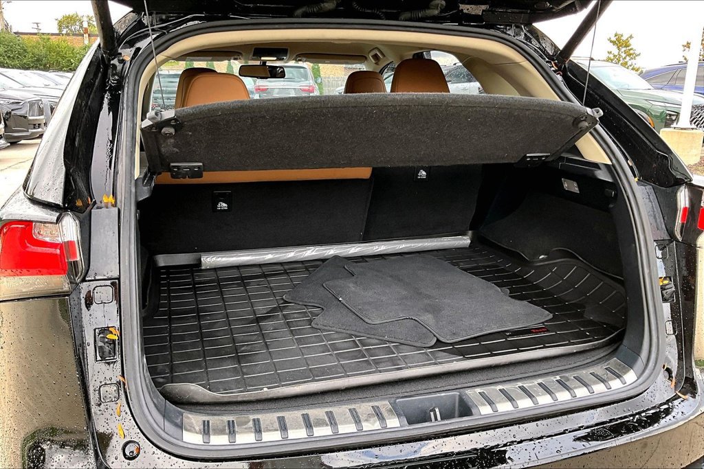 Used 2016 Lexus NX 200t FWD image 32