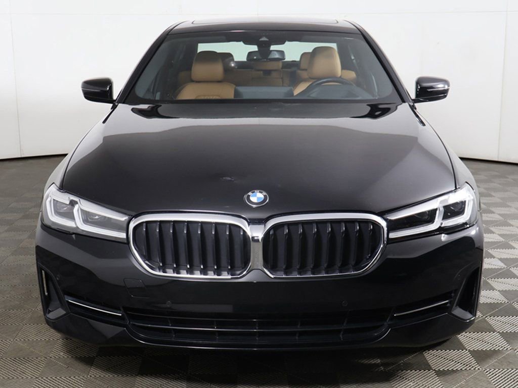 Used 2022 BMW 530i xDrive w/ M Sport Package image 13