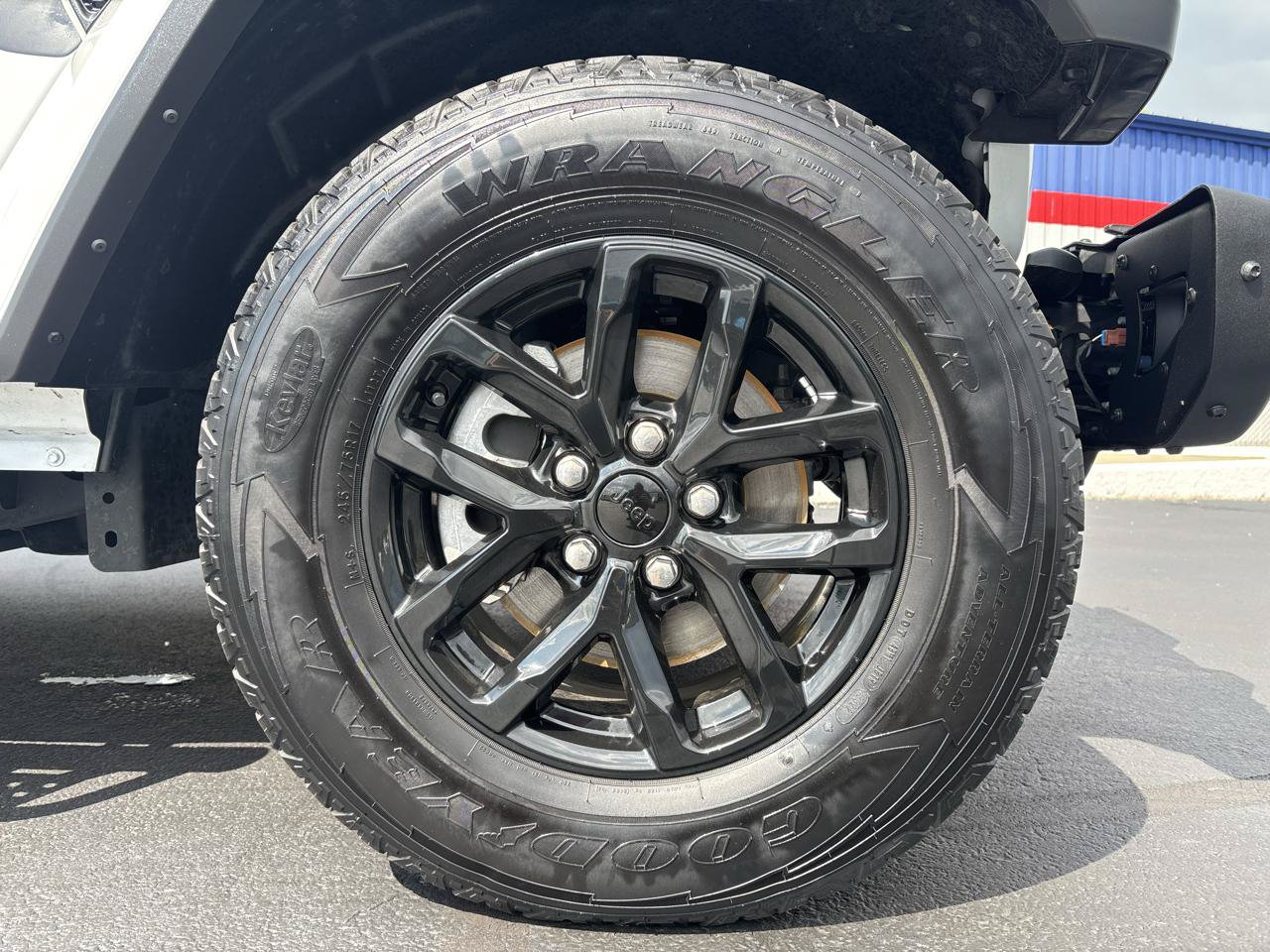 Used 2023 Jeep Wrangler Unlimited Sport AWD/4WD image 35