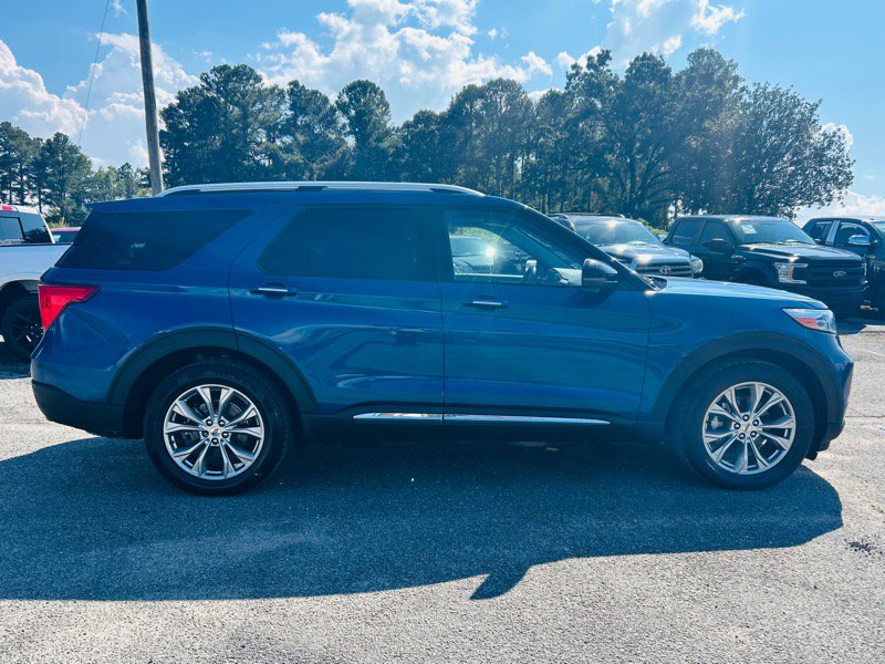 Used 2021 Ford Explorer Limited w/ Equipment Group 301A image 7