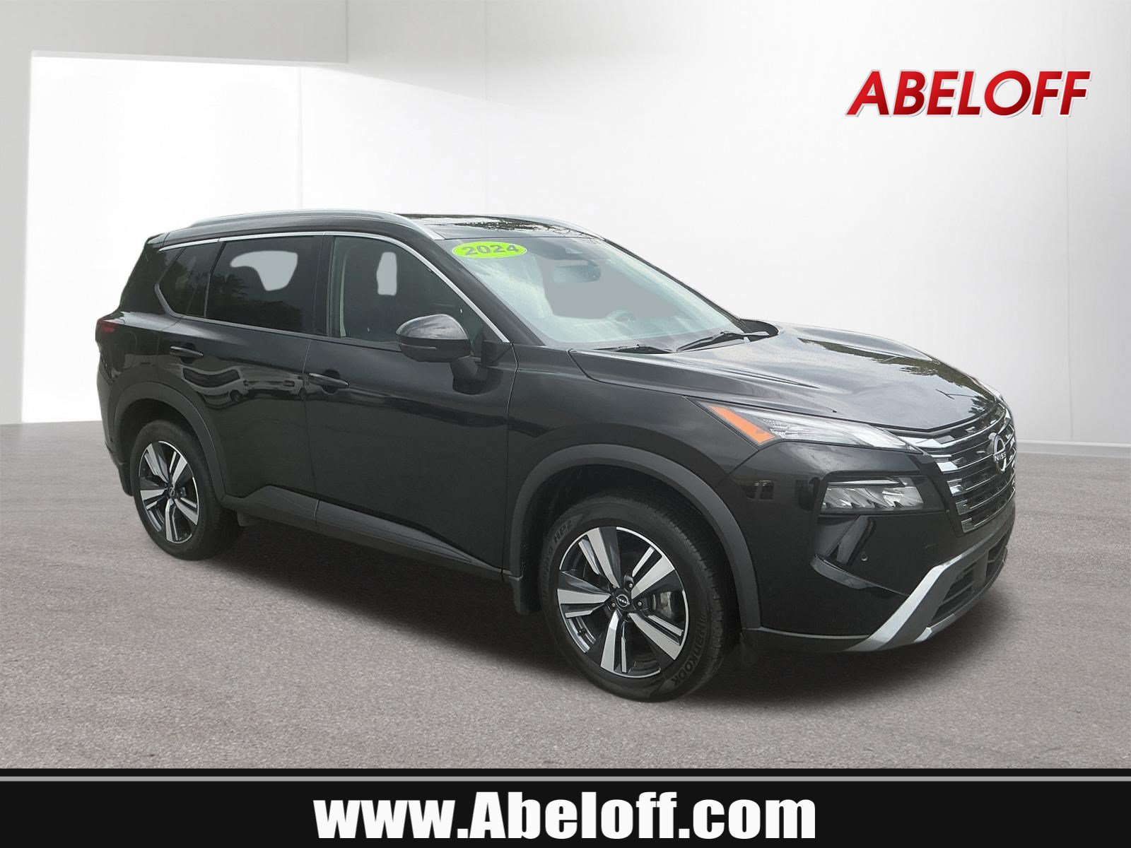 Used 2024 Nissan Rogue SL w/ SL Premium Package