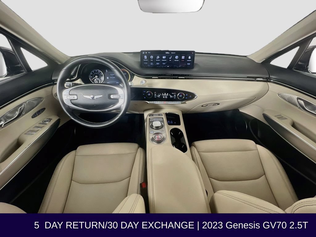 Used 2023 Genesis GV70 2.5T w/ Select Package AWD/4WD image 42