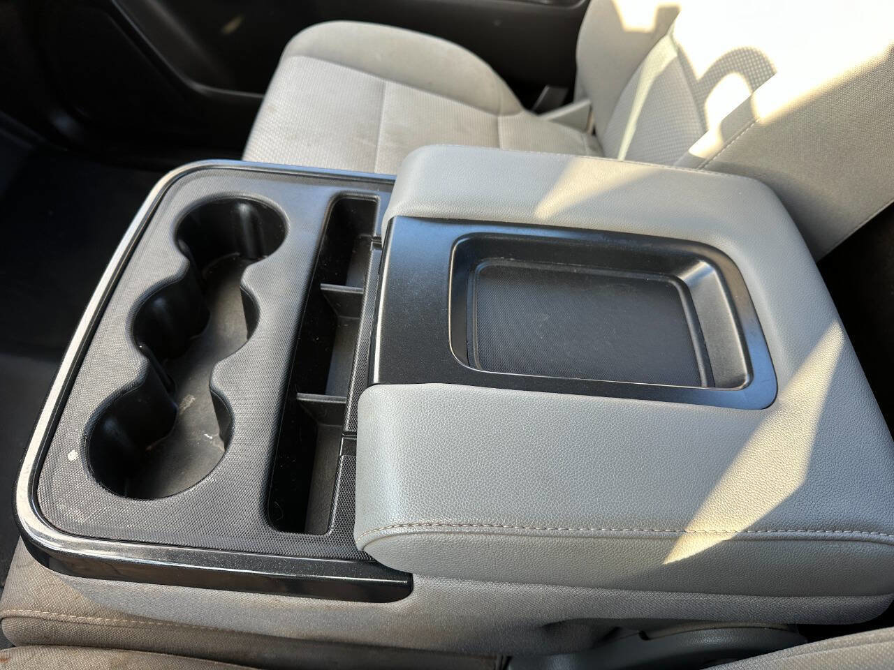 Used 2017 Chevrolet Silverado 1500 W/T w/ Trailering Package image 29