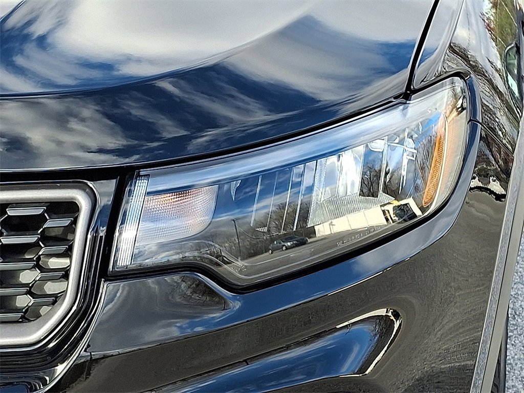 Used 2024 Jeep Compass Latitude w/ Convenience Group image 13