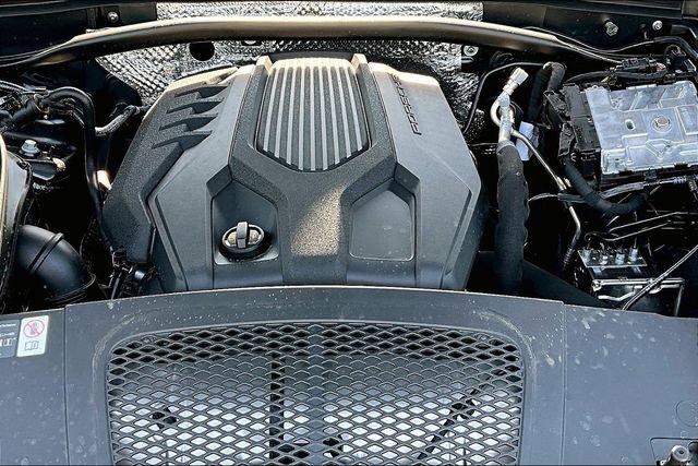 Used 2026 Porsche Macan image 28