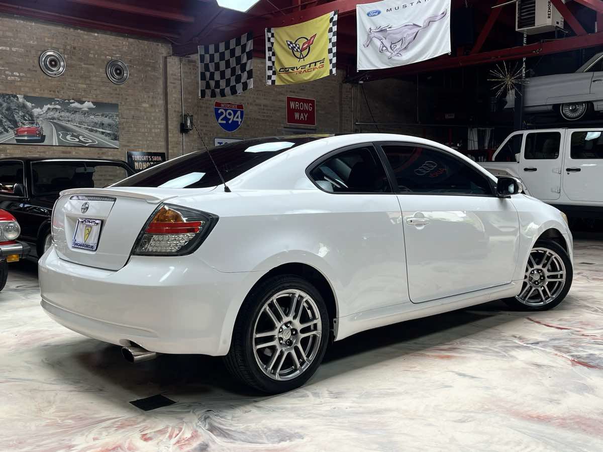 Used 2006 Scion tC FWD image 2