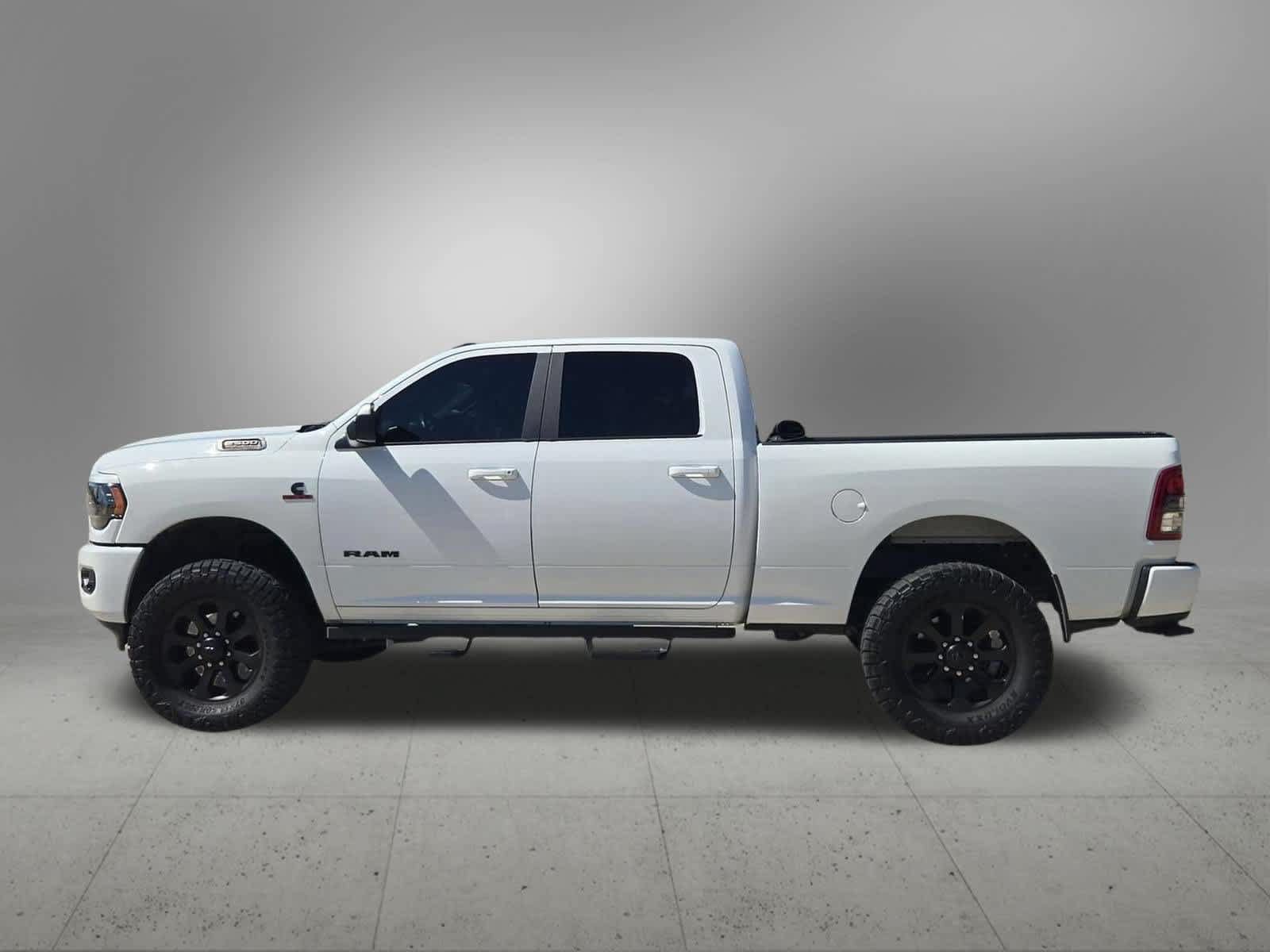 Used 2021 RAM 2500 Lone Star w/ Night Edition AWD/4WD image 3