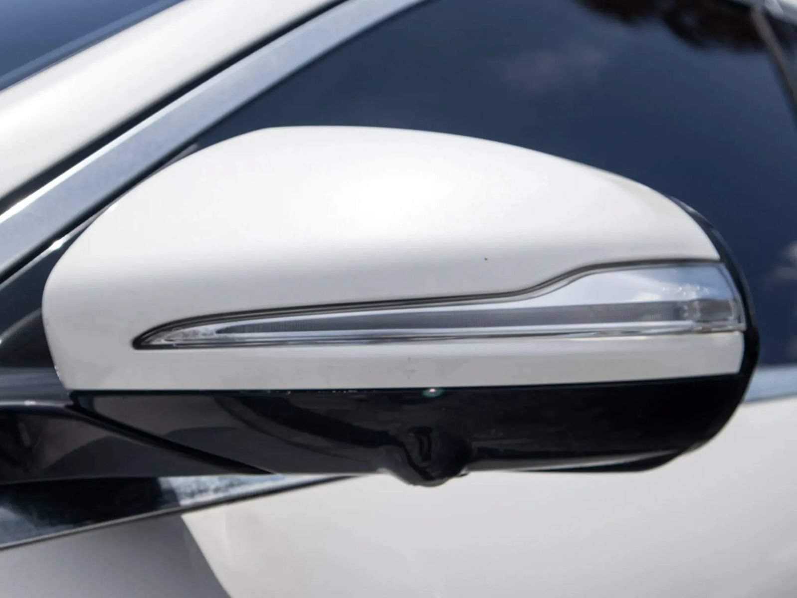 Used 2019 Mercedes-Benz S 560 Sedan w/ AMG Line Exterior image 38