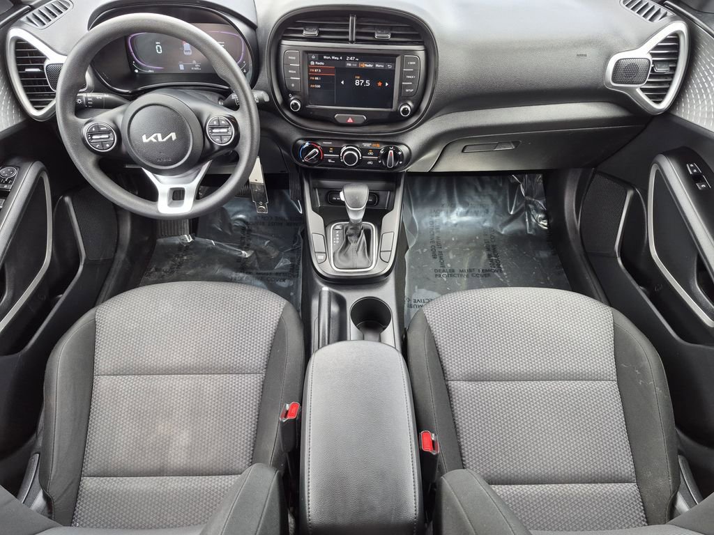 Used 2023 Kia Soul LX FWD image 15