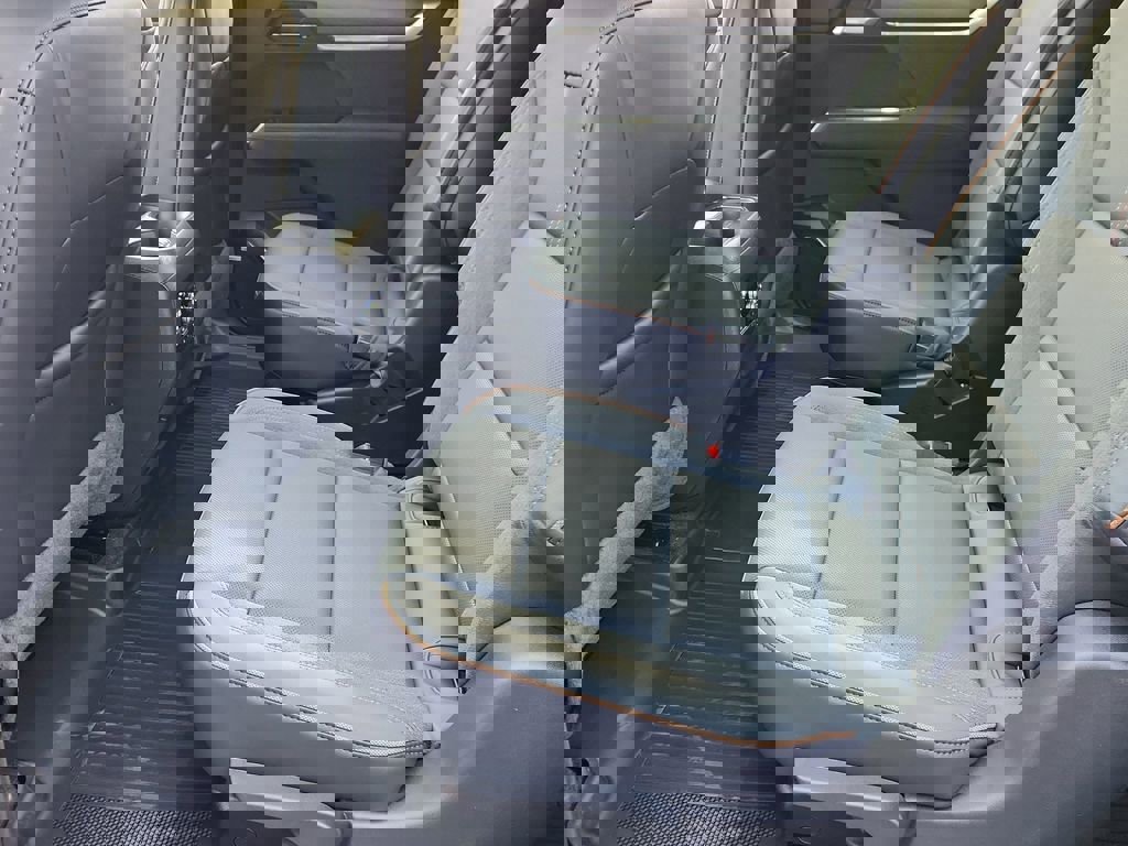 New 2026 GMC Acadia AT4 w/ Super Cruise Package image 9