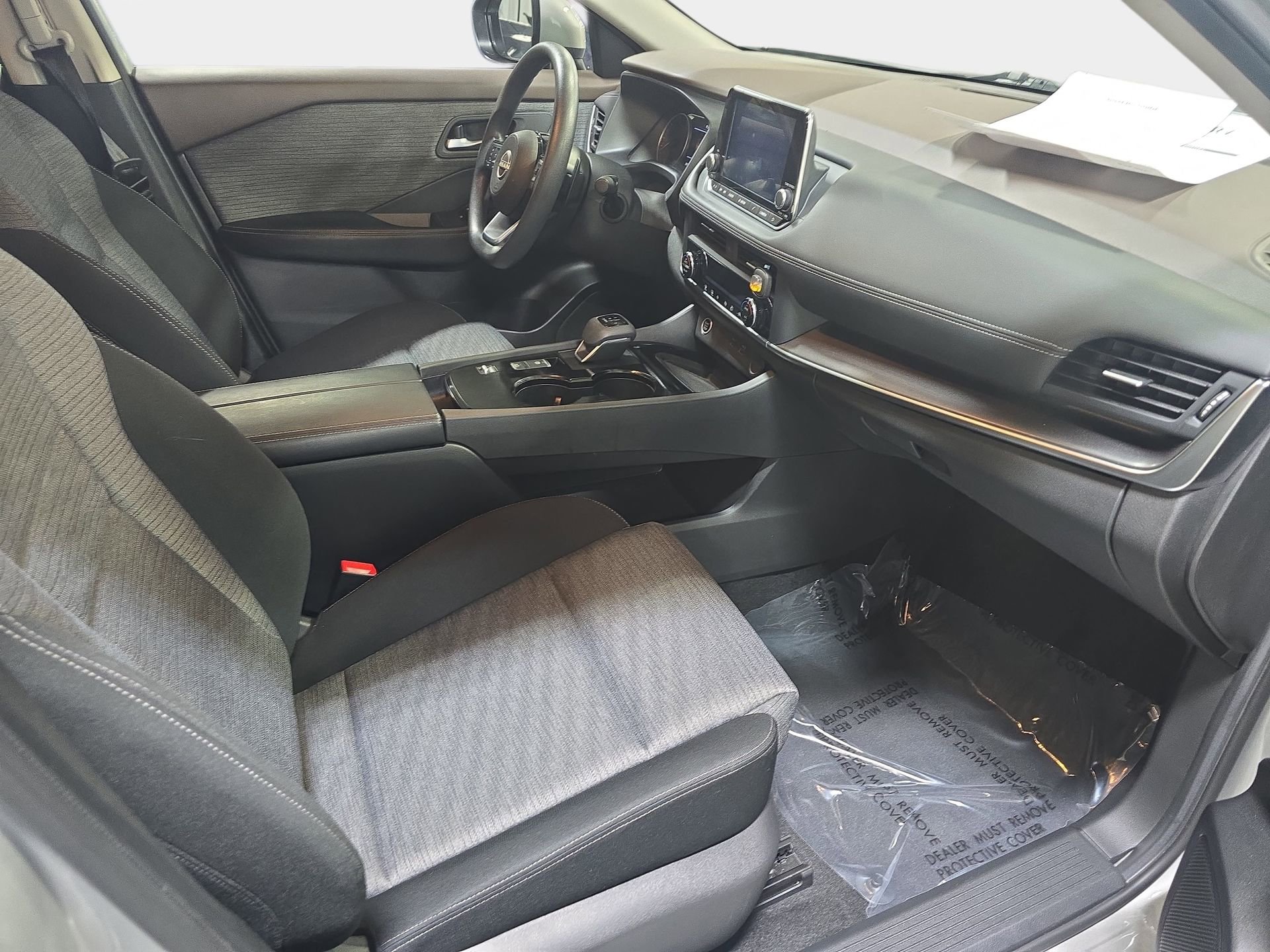 Certified 2023 Nissan Rogue SV FWD image 10