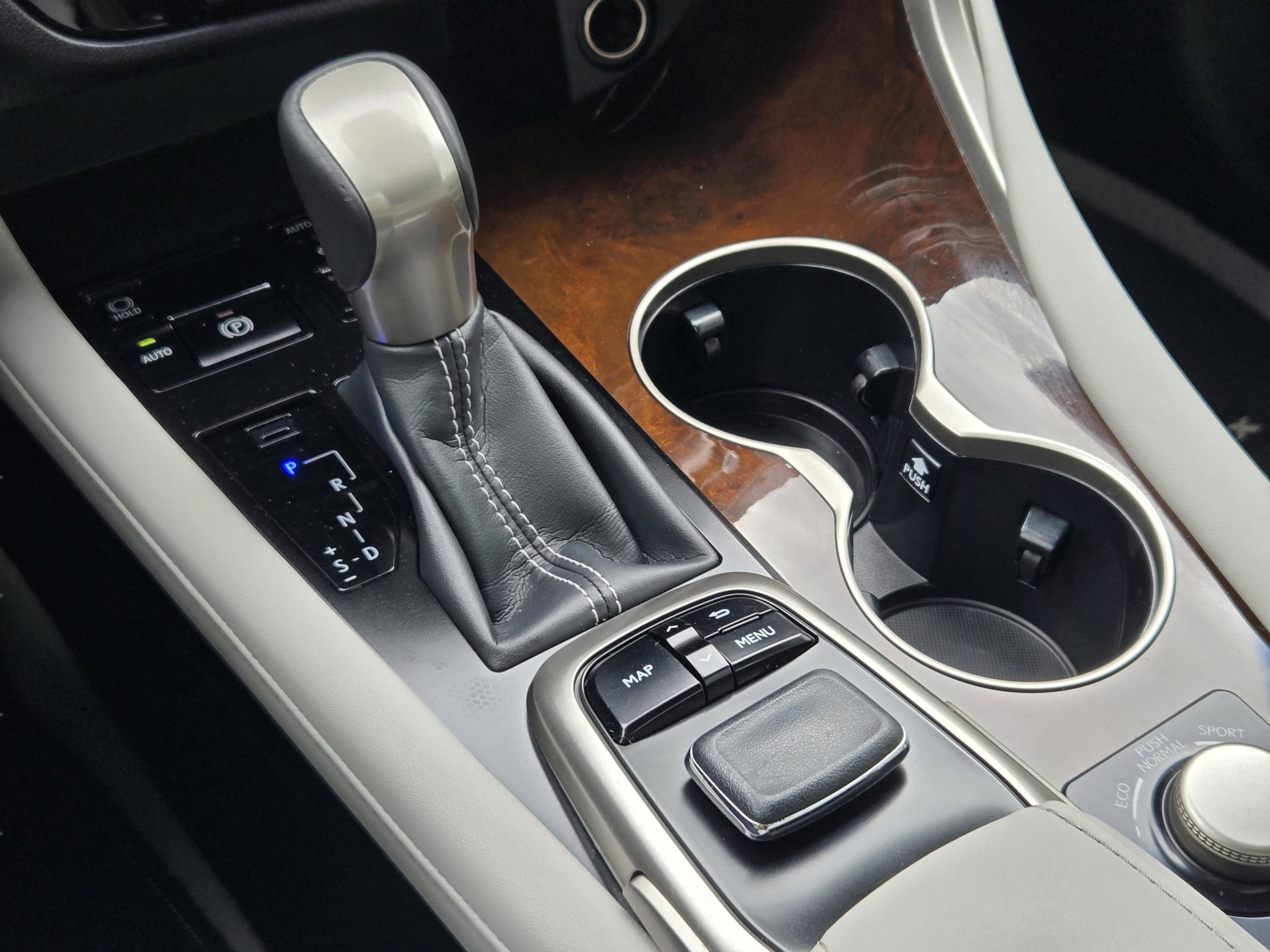 Used 2019 Lexus RX 350 FWD w/ Navigation Package image 19