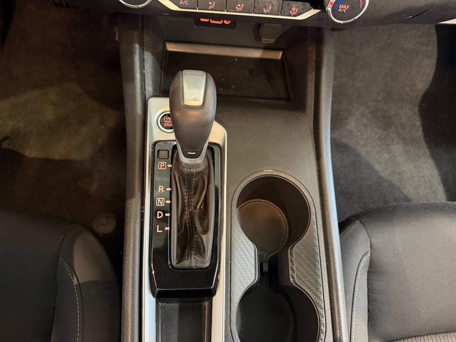Used 2025 Nissan Altima 2.5 SV FWD image 40