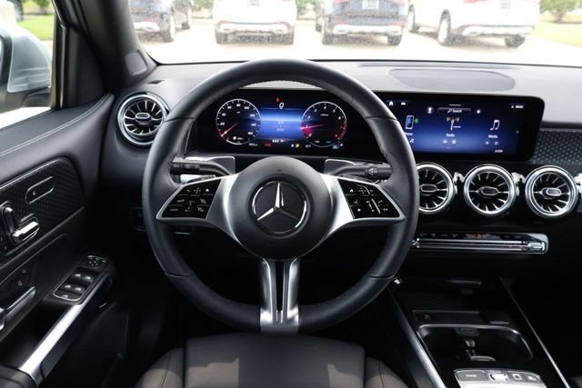 Certified 2025 Mercedes-Benz GLB 250 image 14