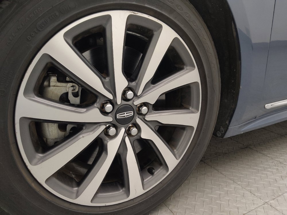 Used 2018 Lincoln Continental Premiere FWD image 31